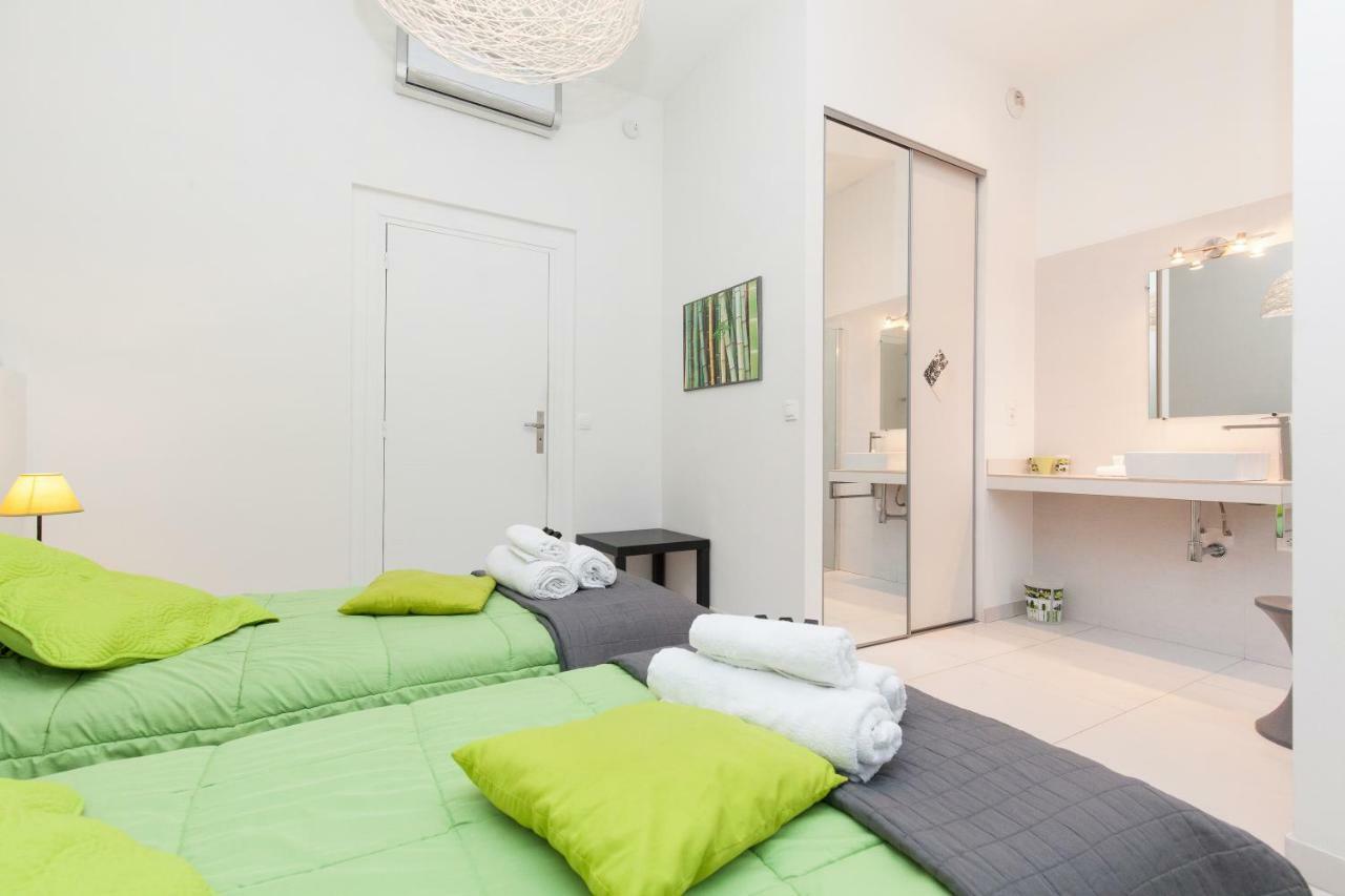 Zen 2 Pieces 3 Etoiles, Plein Centre Cannes, A 5Mn Des Plages Et Du Palais Ngoại thất bức ảnh